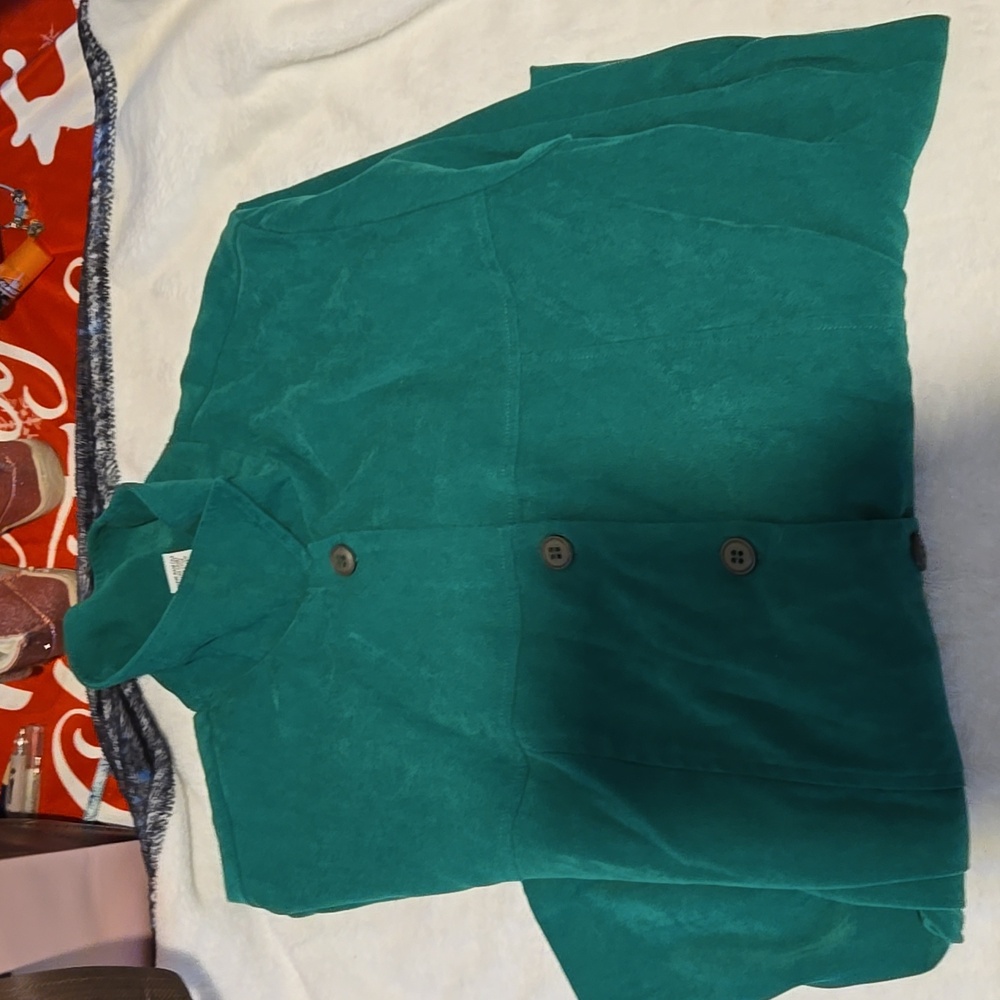 GREEN JACKET
